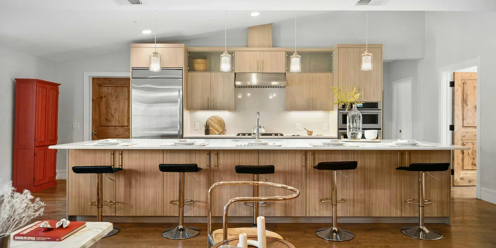 Why Adjustable Bar Stools Are a Must-Have for Kitchens
