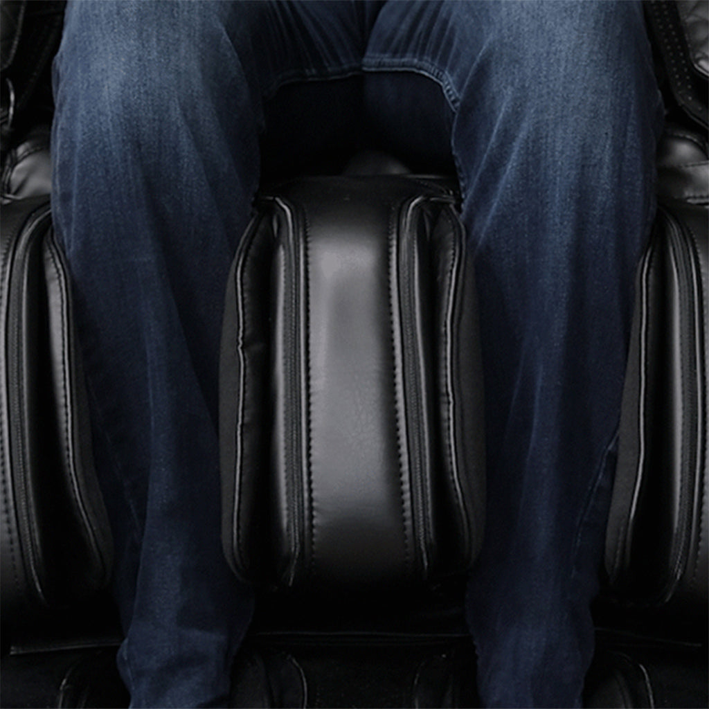 Kyota Yugana 4D Massage Chair M780 in Black complete calf